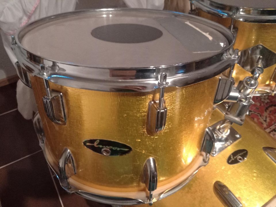 Vintage Schlagzeug Drumset Luxor 8 Lugs gold Shell Set in Brigachtal