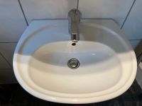 Waschbecken Waschtisch 50x40 (BxT) mit Grohe Wasserhahn Armatur Hessen - Langgöns Vorschau