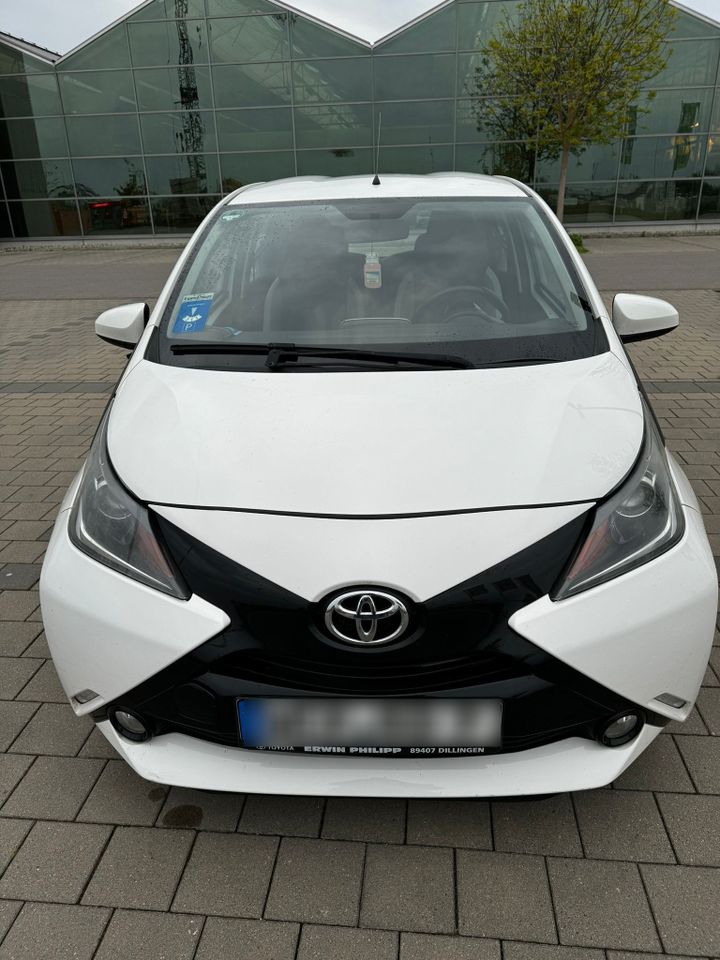 Toyota Aygo, TÜV Neu in Dillingen (Donau)