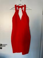 Rotes Kleid Herzogtum Lauenburg - Mölln Vorschau