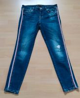 Zara Jeans Trafaluc denimwear Gr. 36 blau Hose Streifen Niedersachsen - Nordstemmen Vorschau