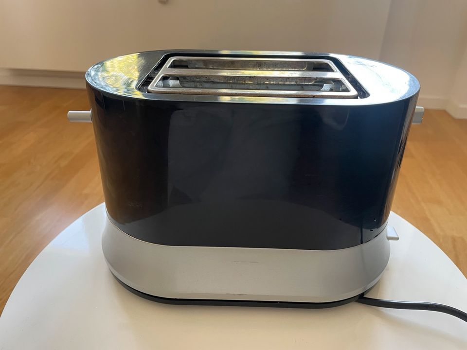 petra Toaster schwarz voll funktionsfähig in München