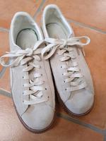 PUMA Sneaker beige Gr.42 fast neu Schleswig-Holstein - Trittau Vorschau