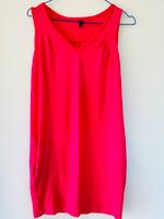 Schönes Benetton Kleid Hessen - Wiesbaden Vorschau