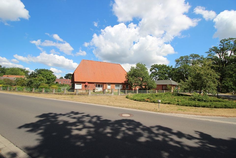 VERKAUFT -  Kaarßen- Altes Bauernhaus auf großem Grundstück :-) in Kaarßen