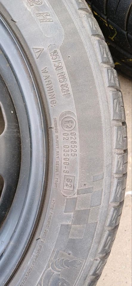 4 Stahlfelgen Sommerreifen von Michelin 195/50 R15 und 4Radkappen in Welver