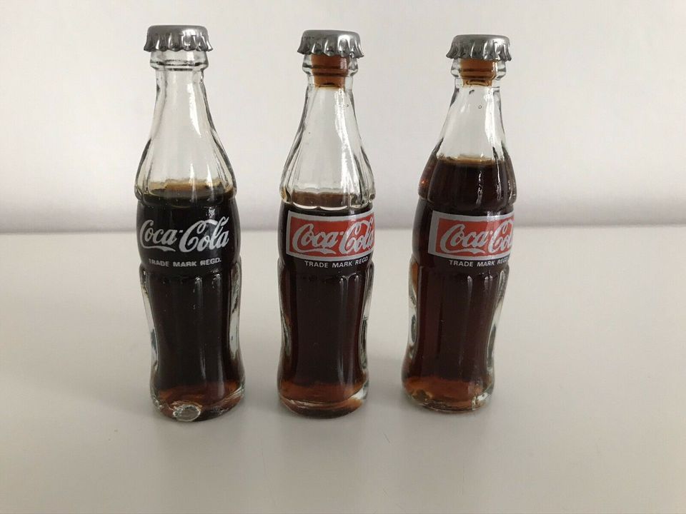 Mini Coca Cola Flaschen 3 Stück 8cm ca 1990 in Brühl