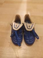 Adidas kinder Fußball Schuhe 30 gr Hessen - Lützelbach Vorschau
