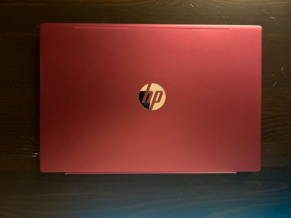 HP Pavilion - 15-cw0527ng - AMD A9 | 8GB RAM | 256GB SSD | Win 11 in München