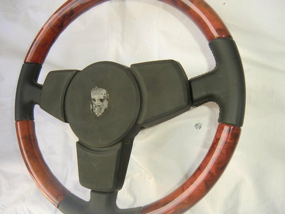 Holzlenkrad Porsche 911 924 928 930 944 964 Lederlenkrad in Gelsenkirchen