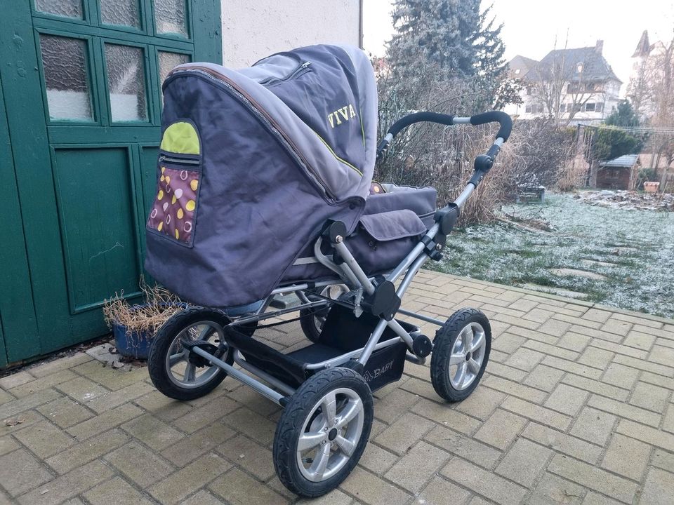 ** Kinderwagen / Kombikinderwagen VIVA Chic 4 Baby** in Frankenberg (Sa.)