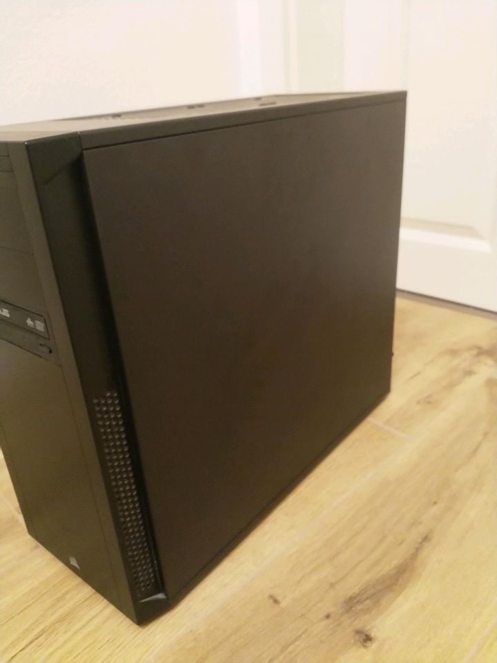 Gaming PC, Rechner + Tastatur, 2xSSD in Coswig