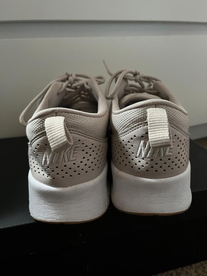 Nike sneaker WMNS Air Max Thea Beige Braun in Hessen Schotten kleinanzeigen