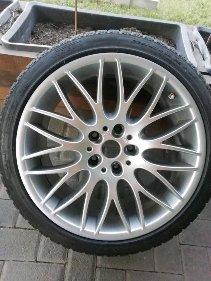 18" Pirelli Winterreifen mit Rondell Alufelgen in Dinslaken