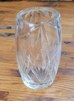 Vintage Glas Vase Schliff Verzierung Nordrhein-Westfalen - Reichshof Vorschau