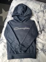 Champion Hoodie Marineblau Größe 116 Rheinland-Pfalz - Idar-Oberstein Vorschau