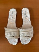 Christian Dior DWay Sandalen Gr 40 München - Maxvorstadt Vorschau