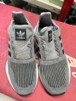 Adidas Turnschuhe Nordrhein-Westfalen - Bergheim Vorschau