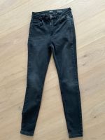 ONLY Stretch Skinny Jeans Hose Gr. M 30 schwarz München - Trudering-Riem Vorschau