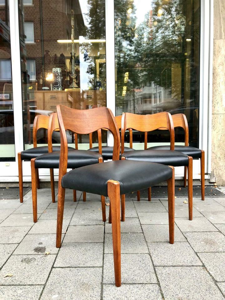 ANKAUF / SUCHE Teak Möbel STRING REGAL Nachlass in HAMBURG in Centrum