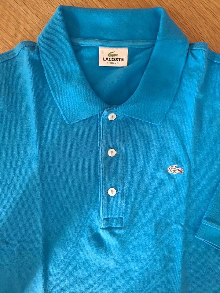 Lacoste T-shirt in Düsseldorf