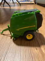 SIKU Farmer - John Deere Ballenpresse 2465 1:32 Hessen - Ebsdorfergrund Vorschau