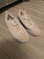 Verkaufe Sportschuhe von Vty Größe 38 Essen - Essen-Borbeck Vorschau