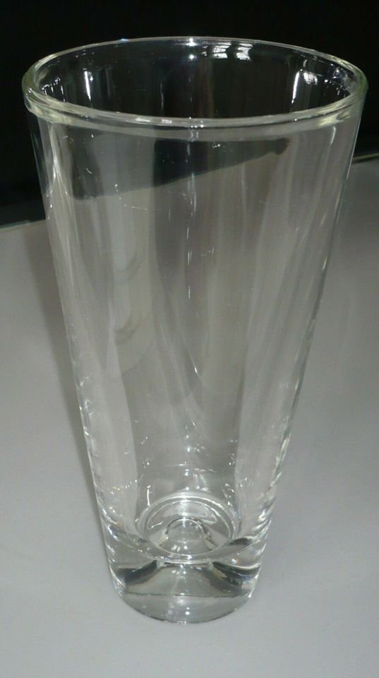 GLAS- VASE • konisch• Klarglas • 30 cm • Ø 10,5cm • 977 Gramm in Lübeck