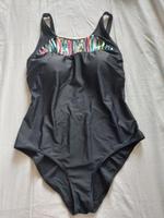 Neuer Damen Badeanzug Bikini Rainbow 44 Kr. München - Aying Vorschau