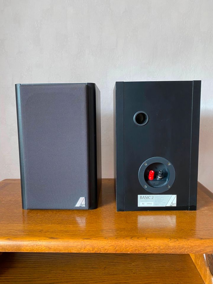 Lautsprecherbox / Regallautsprecher „ART Basic 2“ in Lehrte