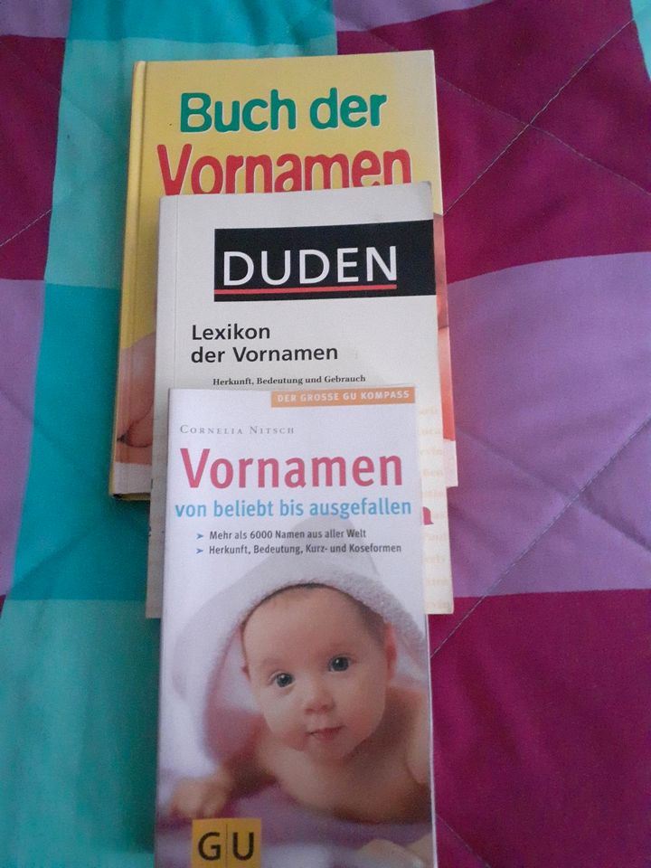 3 Bücher Vornamen in Magdeburg