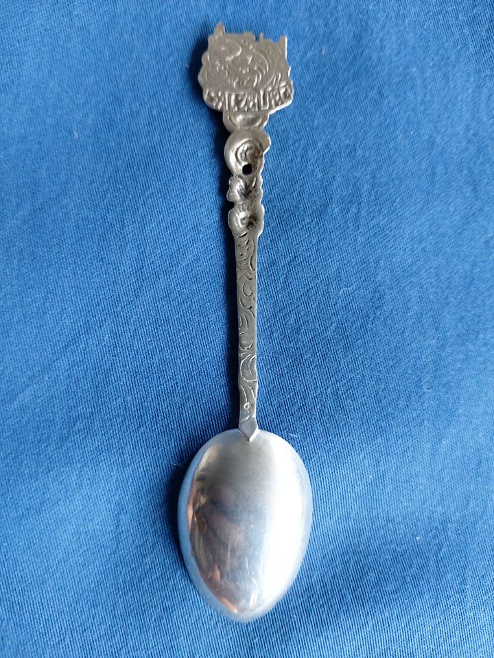 Wappenlöffel in 835'er Silber aus Österreich, Salzburg in Hamburg
