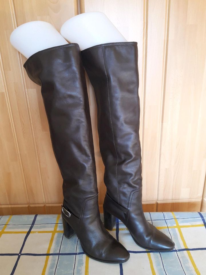 OVERKNEESTIEFEL  rundum Leder Made in Spanien in Gummersbach