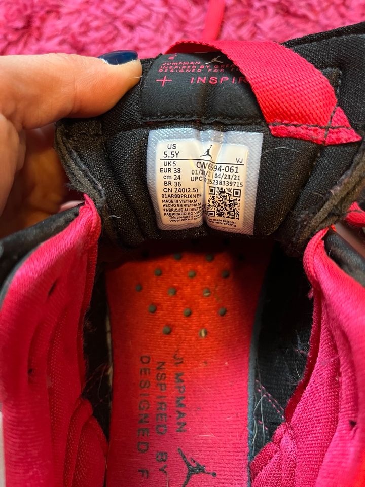 Nike Air Jordan MA2 pink schwarz Größe 38 Sneaker Schuhe Trend in Maintal