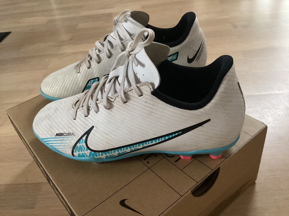 Nike Mercurial Vapor, Fußballschuhe, Kinder, Gr. 36 in Frankfurt am Main