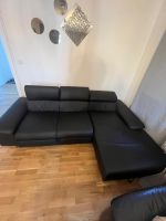 Schwarz Leder Sofa mit Bettfunktion (sehr gut) Bayern - Erlangen Vorschau
