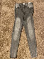 Bershka: Skinny Jeans gr.38 Hessen - Flieden Vorschau