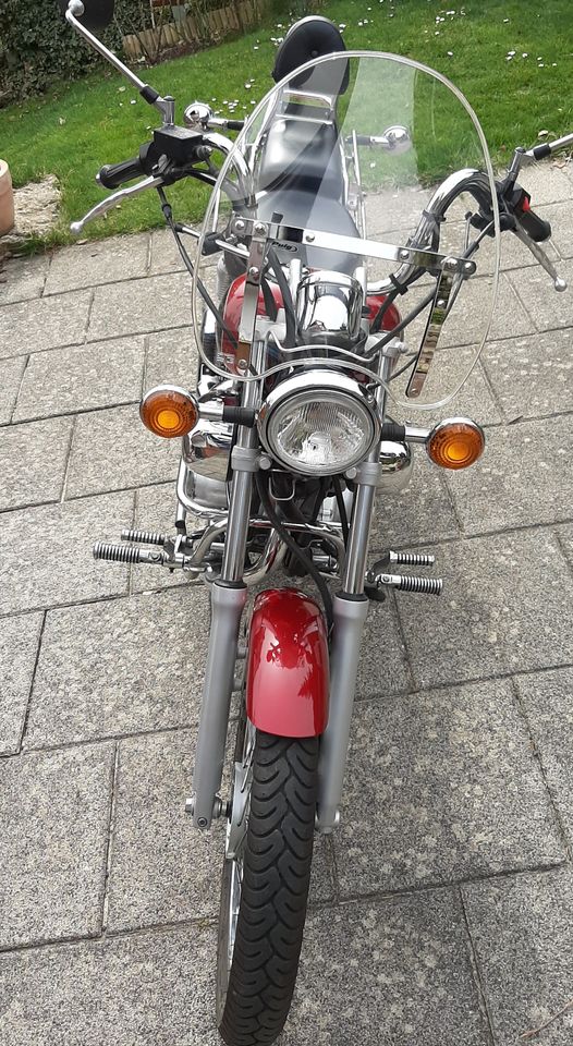 YAMAHA Virago XV 125 in ROT in Gechingen