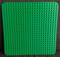 Grosse grüne Platte Lego Duplo 38 cm x 38 cm TOP Aubing-Lochhausen-Langwied - Aubing Vorschau