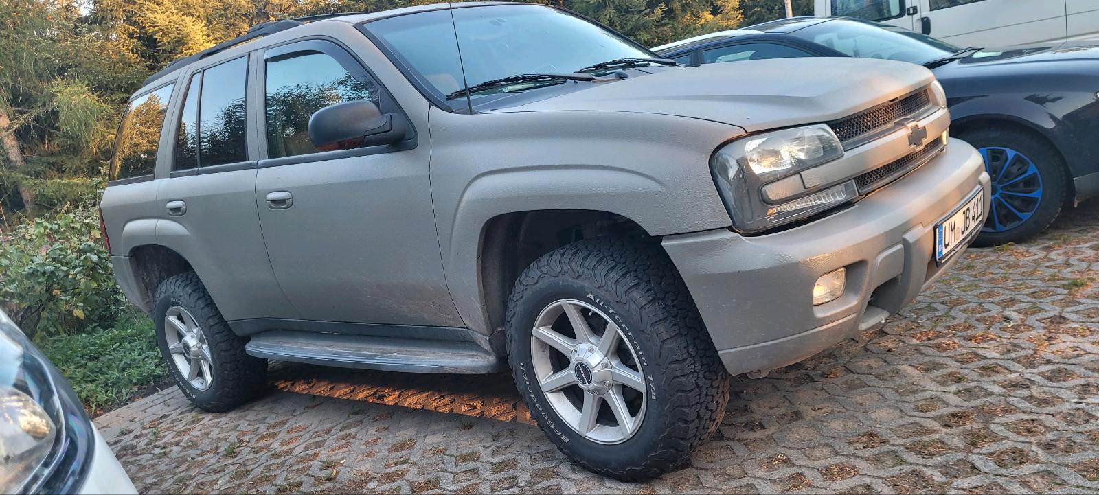 Abbildung des Autos chevrolet trailblazer