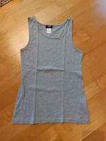 T-Shirt grau, Gr. 146/152, H&M Baden-Württemberg - Nehren Vorschau