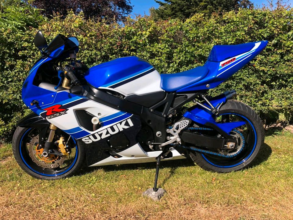 SUZUKI GSXR 750 Special Edtion 5000 € VB in Gettorf