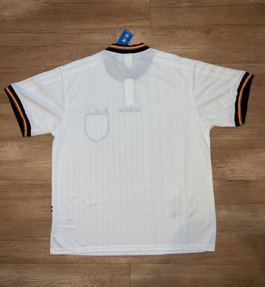 Deutschland Retro Trikot XL DFB in Stuttgart