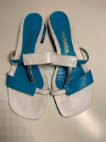 Türkis weiße Riemchen Sandalen 37 Echtleder Nordrhein-Westfalen - Hilden Vorschau