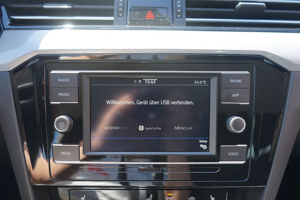Volkswagen Passat Variant 1.5 TSI DSG LED AppConnect SHZ AC in Rostock