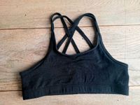 Sport BH Bustier decathlon gr. 122 128 136 schwarz super bequem Aachen - Aachen-Mitte Vorschau