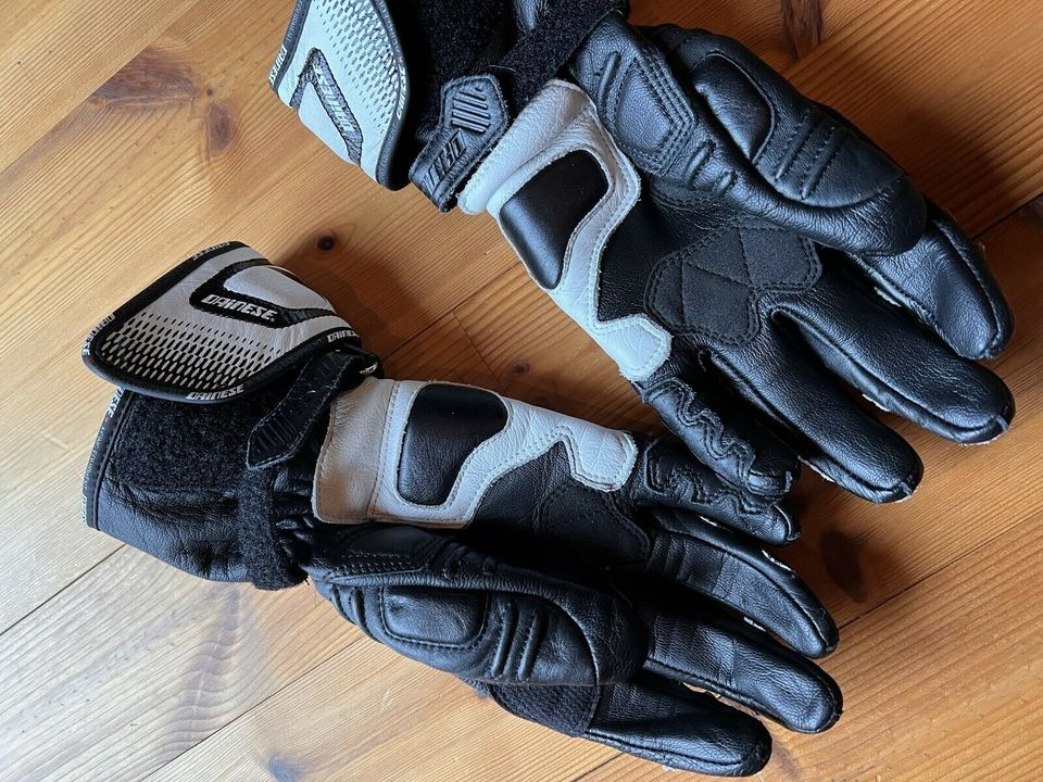 DAINESE LADY MOTORRAD HANDSCHUHE wie neu!!! Leder in Wernigerode