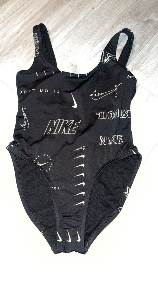 Badeanzug Nike in Mannheim