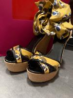 Gucci Sandalen in Größe 39 Dortmund - Innenstadt-West Vorschau