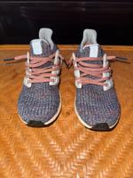 Adidas ultra boost Größe 40 nagelneu. Nordrhein-Westfalen - Leverkusen Vorschau